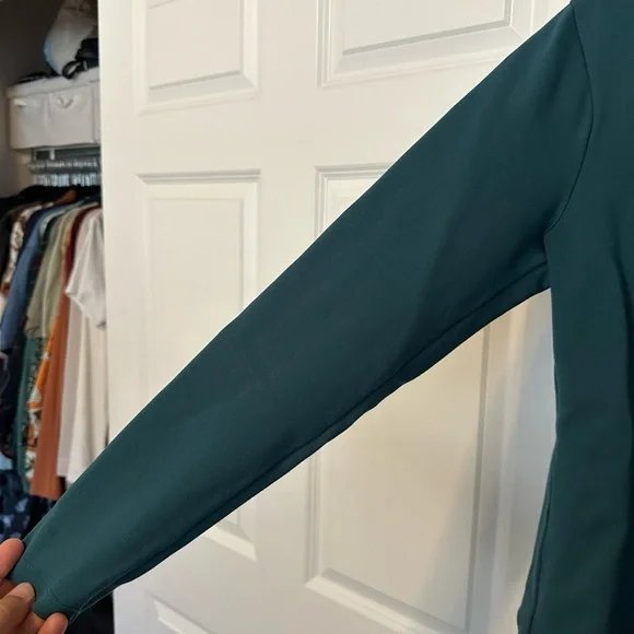 Abercrombie and Fitch Hunter Green Bodysuit Size XL - Picture 2 of 6